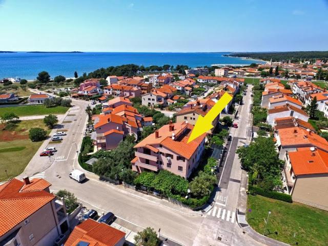 Brijunisol - 3 Apartments Top Position Near The Beautiful Beach Fažana Eksteriør billede