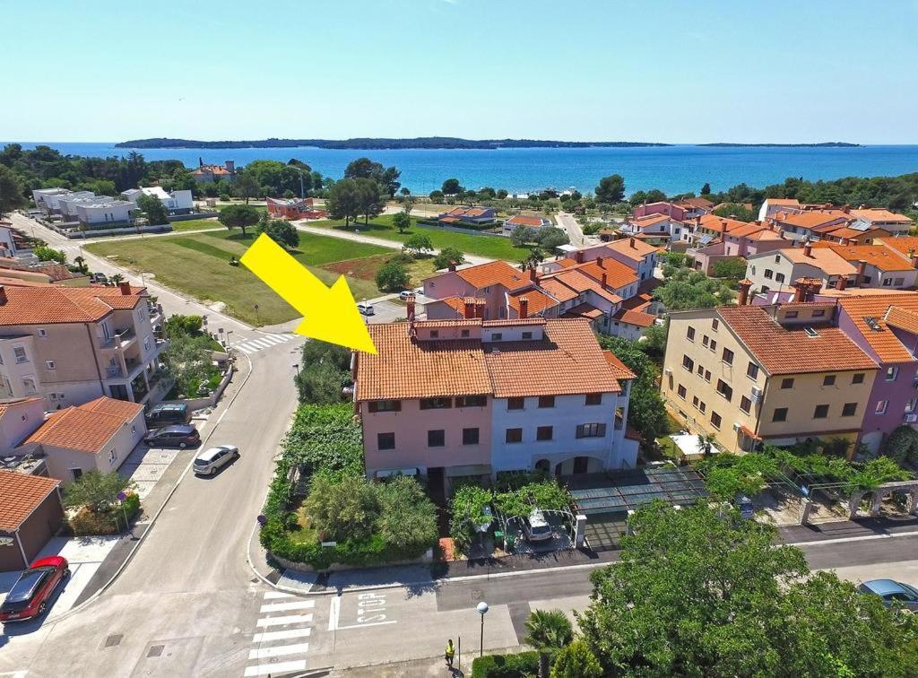 Brijunisol - 3 Apartments Top Position Near The Beautiful Beach Fažana Eksteriør billede